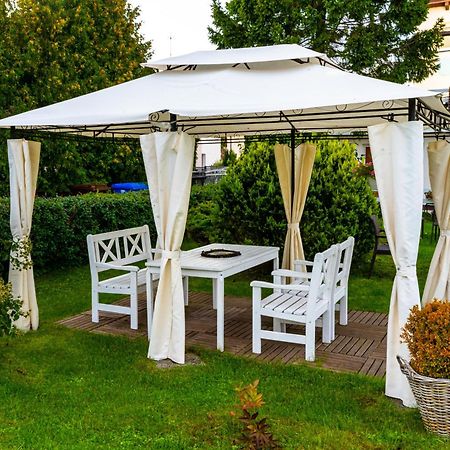 Avista Mielno Hotel Uniescie Bagian luar foto