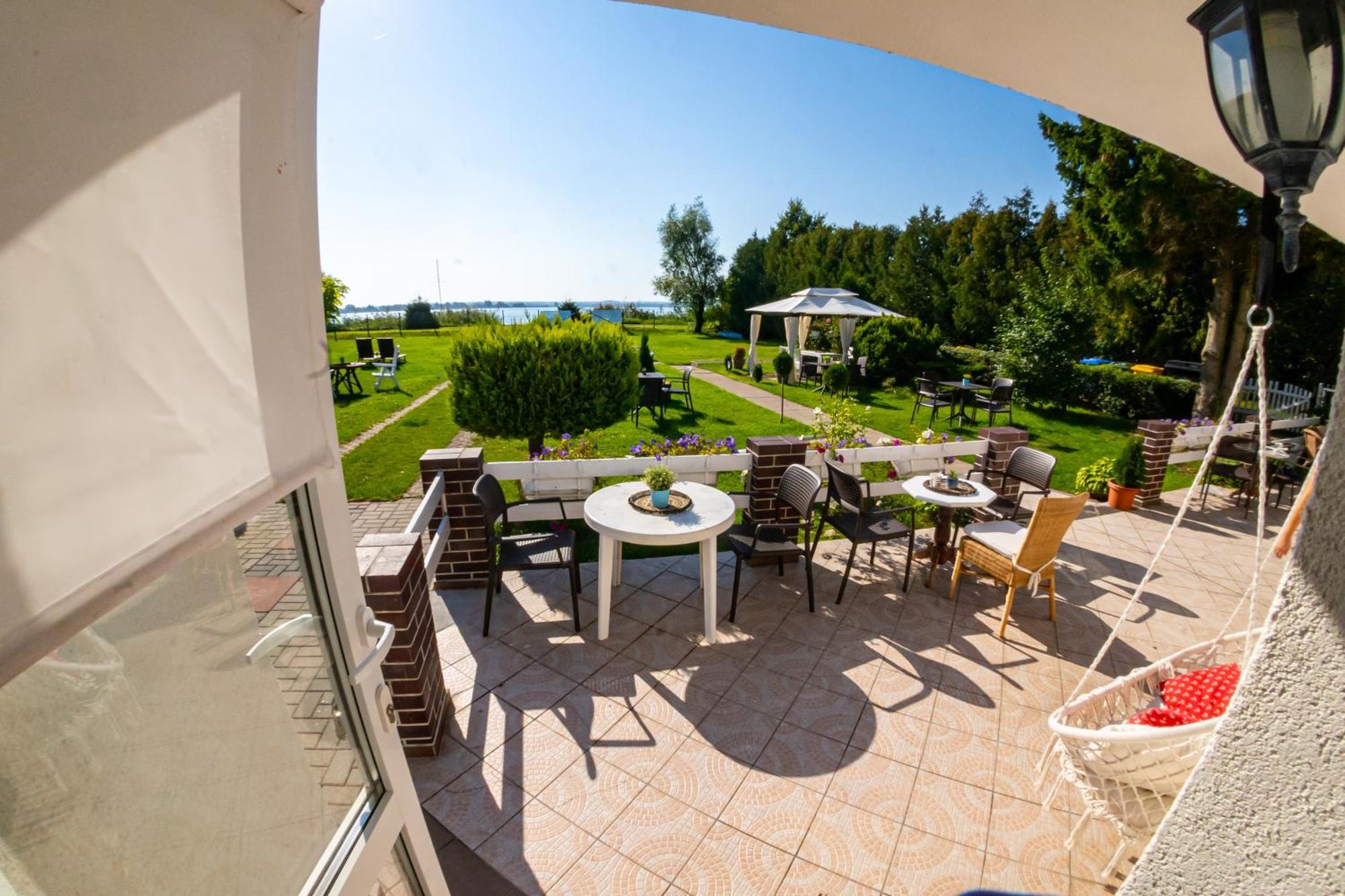 Avista Mielno Hotel Uniescie Bagian luar foto